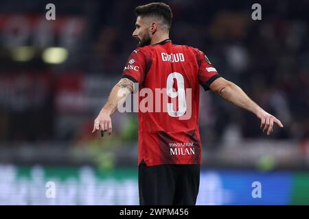 Milano, Italia. 7 marzo 2024. Olivier Giroud dell'AC Milan gesti durante la gara di andata e ritorno di UEFA Europa League 16 tra l'AC Milan e l'SK Slavia Praha allo Stadio Giuseppe Meazza il 7 marzo 2024 a Milano. Crediti: Marco Canoniero/Alamy Live News Foto Stock