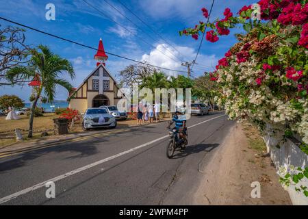 Vista di Notre-Dame Auxiliatrice de Cap Malheureux, Cap Malheureux, Mauritius, Oceano Indiano, Africa Copyright: FrankxFell 844-32369 Foto Stock