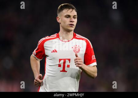 Monaco, Germania. 5 marzo 2024. Joshua Kimmich del Bayern Munchen guarda durante il round di UEFA Champions League 16 della partita di andata e ritorno tra il Bayern Monaco e il SS Lazio. Crediti: Nicolò campo/Alamy Live News Foto Stock