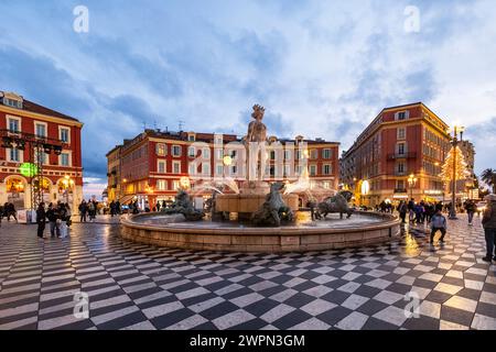 Fontaine du Soleil a Nizza, Nizza in inverno, Francia meridionale, Costa Azzurra, Francia, Europa Foto Stock