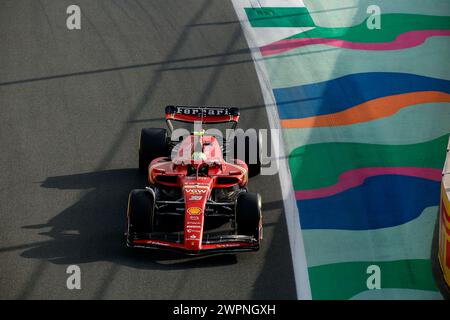 Jeddah, Arabia Saudita. 8 marzo 2024. 03/08/2024, circuito di Jeddah Corniche, Jeddah, Formula 1 Gran Premio dell'Arabia Saudita 2024, nella foto del pilota di riserva Oliver Bearman (GBR), Scuderia Ferrari, guida per Carlos Sainz Jr. (ESP), Scuderia Ferrari credito: dpa/Alamy Live News Foto Stock