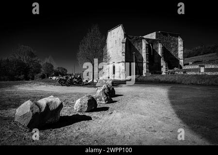 Beller Church tardo gotica vicino a Eckelsheim nel Rheinhessen, punto di riferimento per escursionisti e motociclisti, Renania-Palatinato, Germania Foto Stock