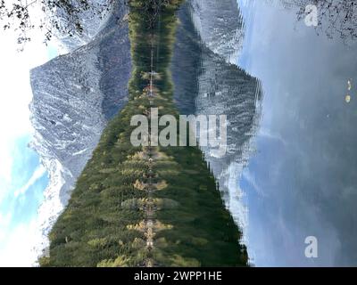 Vista sul lago Piburger SEE a Ötztal, lago di montagna, Ötztaler Ache, Alpi Ötztal, Fall, montagne, natura, attività, Oetz, Tirolo, Austria Foto Stock