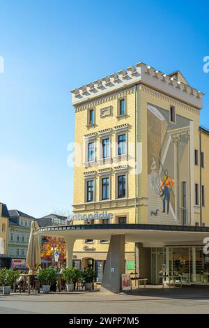 Murale del Principe Alberto su Albertsplatz a Coburgo, Franconia, Baviera, Germania Foto Stock