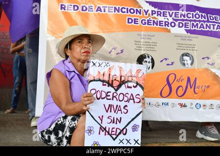 MANTA-dia DE LA MUJER PLANTON 8M Manta, 08 marzo 2024. Planton conmemorativo por el 8 de marzo, dia Internacional de la Mujer. API / Ariel OCHOA Manta Manabi Ecuador SOI-MANTA-DIADELAMUJERPLANTON8M-559d18fd91905f9ab70466a880b48a90 *** MANTA WOMENS DAY 8M PLANTON Manta, 08 marzo 2024 Foto Stock