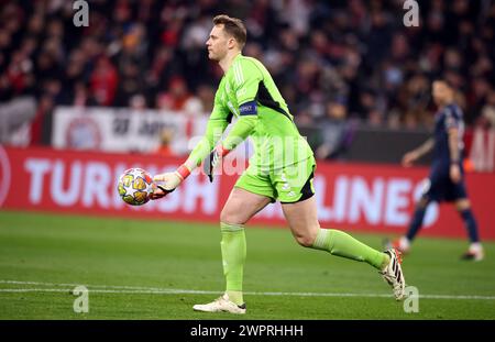 Manuel Neuer del Bayern Muenchen MONACO DI BAVIERA, GERMANIA - 05 MARZO: Partita di andata e ritorno della UEFA Champions League 2023/24 tra FC Bayern MŸnchen e SS Lazio all'Allianz Arena il 5 marzo 2024 a Monaco © diebilderwelt / Alamy Stock Foto Stock