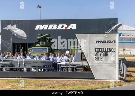Sistema d'arma Taurus, missile da crociera aria-terra della Bundeswehr, versione KEPD-350 con testata tandem, missili da crociera. ILA Berlin Air Show Foto Stock