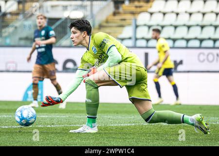 Modena, Italia. 9 marzo 2024. Semuel Pizzignacco (Feralpisal.) Durante Modena FC vs Feralpisalo, partita di serie B a Modena, Italia, 9 marzo 2024 Credit: Independent Photo Agency/Alamy Live News Foto Stock