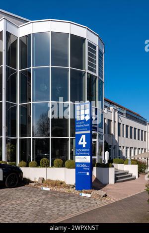 Bad Homburg, Germania, 03-2024: Università di Accadis, campus sud, Bad Homburg - Accadis Hochschule, Südcampus Foto Stock