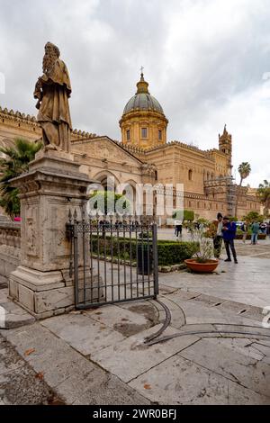 Cattedrale di Maria Santissima Assunt nella città di Palermo sull'isola italiana di Sicilia Foto Stock