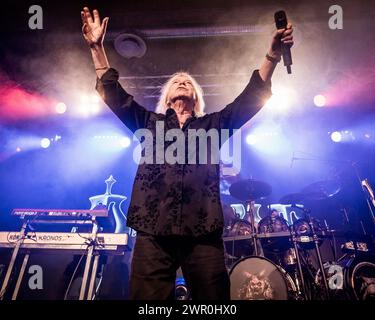 Bob Catley dei Magnum si esibisce dal vivo nel 2022 Foto Stock