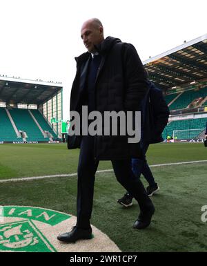 Il manager dei Rangers Philippe Clement arriva in vista dei quarti di finale della Scottish gas Cup a Easter Road, Edimburgo. Data foto: Domenica 10 marzo 2024. Foto Stock