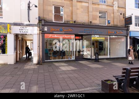 Haine & Smith Opticians in The Brittox, Devizes, Wiltshire, Inghilterra, Regno Unito Foto Stock