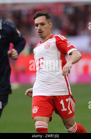 MONACO, Germania. , . 17 Bryan ZARAGOZA in azione durante la partita di calcio della Bundesliga tra il Bayern Muenchen e l'FSV MAINZ 05 all'Allianz Arena di Monaco il 9. Marzo 2024, Germania. DFL, Fussball, 8:1, (foto e copyright @ ATP Images/Arthur THILL (THILL Arthur/ATP/SPP) crediti: SPP Sport Press Photo. /Alamy Live News Foto Stock