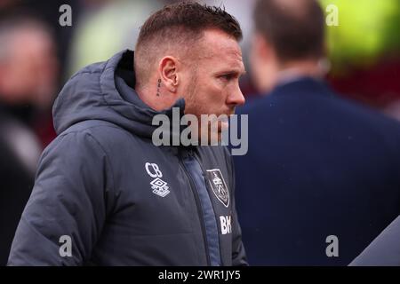 London Stadium, Londra, Regno Unito. 10 marzo 2024. Premier League Football, West Ham United contro Burnley; assistente di Burnley Craig Bellamy credito: Action Plus Sports/Alamy Live News Foto Stock