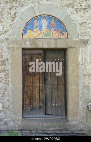 Ingresso al monastero di Pridvorica vicino a Ivanjica, Serbia Foto Stock