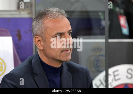 BRUXELLES - l'allenatore del Fenerbahce SK Ismail Kartal durante la gara di UEFA Europa League dei 16 incontri tra R. Union Sint Gillis e Fenerbahce SK allo stadio lotto Park il 7 marzo 2024 a Bruxelles, Belgio. ANP | Hollandse Hoogte | GERRIT VAN COLOGNE Foto Stock