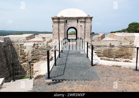 Strutture del forte San Lorenzo, dopo il restauro del sito. Foto Stock
