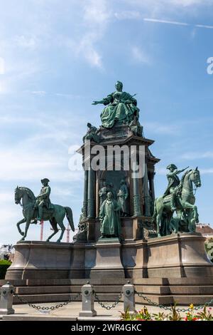 Vienna, Austria - 20 giugno 2023: Monumento all'imperatrice Maria Teresa a Vienna Foto Stock