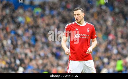 Chris Wood del Nottingham Forest durante la partita di Premier League tra Brighton e Hove Albion e Nottingham Forest all'American Express Stadium di Brighton, Regno Unito - 10 marzo 2024. Photo Simon Dack / Telephoto Images solo per uso editoriale. Niente merchandising. Per le immagini di calcio si applicano restrizioni fa e Premier League inc. Non è consentito l'utilizzo di Internet/dispositivi mobili senza licenza FAPL. Per ulteriori dettagli, contattare Football Dataco Foto Stock