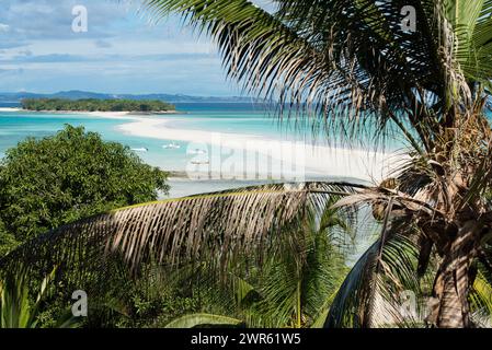 Nosy Be o Nossi-bé è un'isola appena al largo della costa nord-occidentale del Madagascar Foto Stock