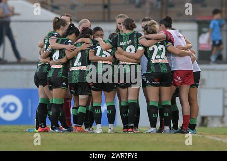 Lilyfield, Australia. 9 marzo 2024. La squadra del Western United FC è vista prima dell'inizio del turno 19 della Liberty A-League 2023-24 tra il Sydney FC e il Western United FC tenutosi al Leichhardt Oval. Punteggio finale Sydney FC 3:1 Western United FC. Credito: SOPA Images Limited/Alamy Live News Foto Stock