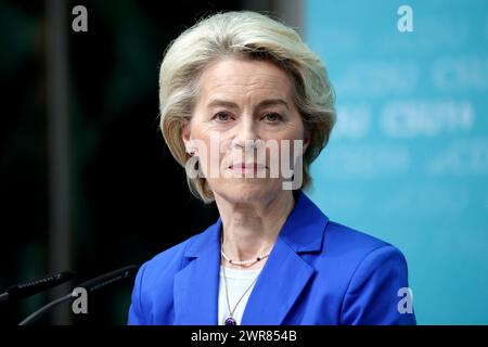 Ursula von der Leyen, Praesidentin der EU-Kommission, Pressekonferenz nach den Gremiensitzungen, DEU, Berlino, 11.03.2024 *** Ursula von der Leyen, Presidente della Commissione europea, conferenza stampa dopo le riunioni della commissione, DEU, Berlino, 11 03 2024 Foto Stock