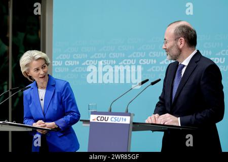 Ursula von der Leyen, Praesidentin der EU-Kommission, Manfred Weber, Vorsitzender der EVP-Fraktion, CSU, Pressekonferenz nach den Gremiensitzungen, DEU, Berlino, 11.03.2024 *** Ursula von der Leyen, Presidente della Commissione UE, Manfred Weber, presidente del gruppo PPE, CSU, conferenza stampa dopo le riunioni della commissione, DEU, Berlino, 11 03 2024 Foto Stock