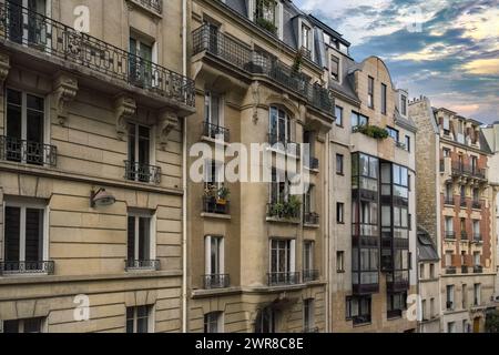 Parigi, splendido edificio Boulevard de Port-Royal, nel 5e arrondissement, un quartiere di lusso Foto Stock