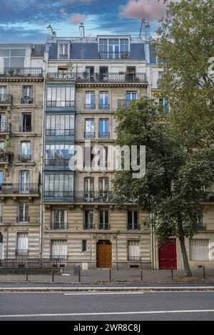 Parigi, splendido edificio Boulevard de Port-Royal, un quartiere di lusso Foto Stock