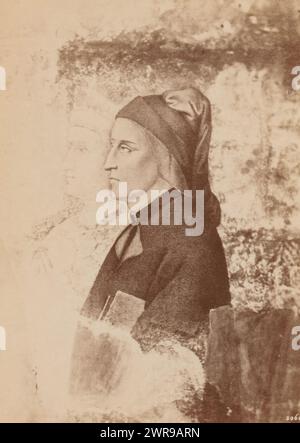 Riproduzione fotografica di un dipinto raffigurante un ritratto di Dante Alighieri, anonimo, dopo aver dipinto di: Giotto de Bondone, Palazzo del Bargello, c. 1882 - in o prima del 1887, supporto fotografico, stampa all'albume, altezza 130 mm x larghezza 93 mm, fotografia Foto Stock