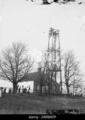 Petersburg, Va.. Torre di segnalazione presso 14th New York Heavy Artillery Headquarters, fotografia dal principale teatro di guerra orientale, assedio di Petersburg, giugno 1864-aprile 1865., tra il 1860 e il 1865, Stati Uniti., Army., New York Heavy Artillery, 14th (1863-1865), Stereographs, 1860-1870., Stereographs, 1860-1870, negativi del collodion bagnato, 1 negativo (2 piastre): vetro, stereografo, collodion bagnato Foto Stock