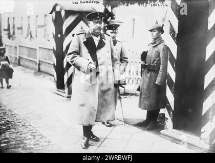 Von Hindenburg, la fotografia mostra Paul von Hindenburg (1847-1934), un feldmaresciallo prussiano-tedesco e statista. 1910 e ca. 1915, Glass negative, 1 negativo: Glass Foto Stock