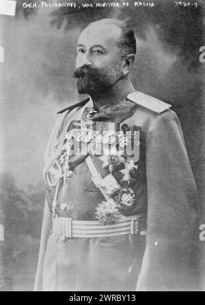 Gen. Polivanoff, Ministro della Guerra della Russia, la fotografia mostra Alexei Andreyevich Polivanov (1855-1920), un ufficiale militare russo che come Ministro della Guerra durante la prima guerra mondiale, 1915 agosto 26, Glass negatives, 1 negative: Glass Foto Stock