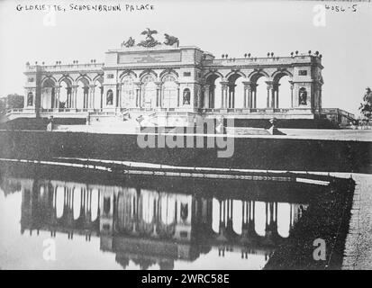 Gloriette, Palazzo di Schoenbrunn, tra ca. 1915 e ca. 1920, Glass negative, 1 negativo: Glass Foto Stock