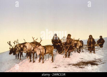 Viaggiando in renne, Arcangelo, Russia, tra ca. 1890 e ca. 1900., colore, 1890-1900 Foto Stock