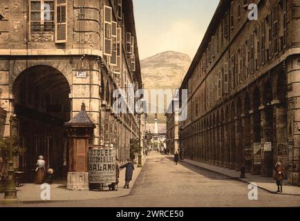 Rue de Boigne, Chambéry, Francia, tra ca. 1890 e ca. 1900., colore, 1890-1900 Foto Stock