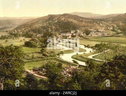 Vale of Festiniog from Terrace Plas, Festiniog i.e. Ffestiniog, Galles, tra ca. 1890 e ca. 1900., Galles, Ffestiniog, colore, 1890-1900 Foto Stock