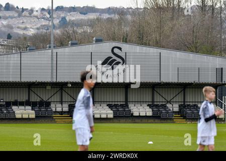 Landore, Swansea, Galles. 9 marzo 2024. Il fienile della Swansea City Academy dietro lo stand principale durante l'amichevole tra Swansea City e Plymouth Argyle alla Swansea City Academy di Landore, Swansea, Galles, Regno Unito, il 9 marzo 2024. Crediti: Duncan Thomas/Majestic Media. Foto Stock