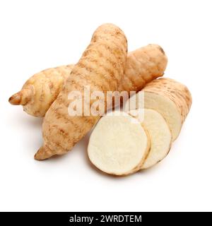 Fresco Gastrodia elata blume su sfondo bianco Foto Stock