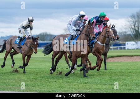 Mares' Open National Hunt Flat Race a Wincanton, 3 febbraio 2022 Foto Stock