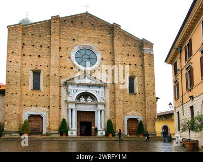 Facciata della Cattedrale di Salo, Lago di Garda, Brescia, Italia Foto Stock