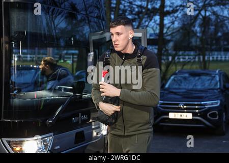 Carlisle, Regno Unito. 12 marzo 2024. Kieren Flavell di Barnsley arriva durante la partita di Sky Bet League 1 Carlisle United vs Barnsley a Brunton Park, Carlisle, Regno Unito, 12 marzo 2024 (foto di Mark Cosgrove/News Images) a Carlisle, Regno Unito, il 12/3/2024. (Foto di Mark Cosgrove/News Images/Sipa USA) credito: SIPA USA/Alamy Live News Foto Stock