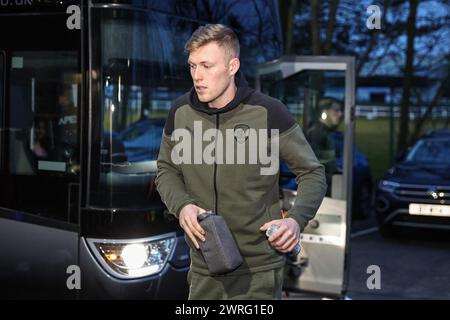 Carlisle, Regno Unito. 12 marzo 2024. Sam Cosgrove di Barnsley arriva durante la partita di Sky Bet League 1 Carlisle United vs Barnsley a Brunton Park, Carlisle, Regno Unito, 12 marzo 2024 (foto di Mark Cosgrove/News Images) a Carlisle, Regno Unito, il 3/12/2024. (Foto di Mark Cosgrove/News Images/Sipa USA) credito: SIPA USA/Alamy Live News Foto Stock