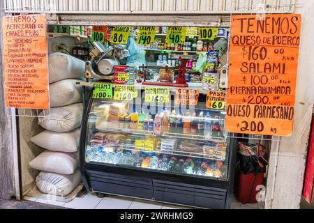 Merida Mexico, Centro Calle 56, Mercado San Benito, Mercado Municipal de Artesanias, Mercado Lucas de Galvez, distributore di stand, minimarket Foto Stock