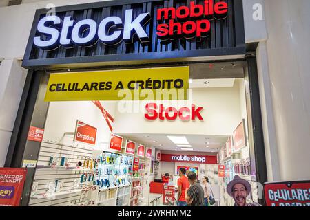 Merida Mexico, Gonzalo Guerrero Calle 50, Gran Plaza Merida, interni, Stock Mobile Shop store, business business Merchant Merchant Merchant Market Foto Stock