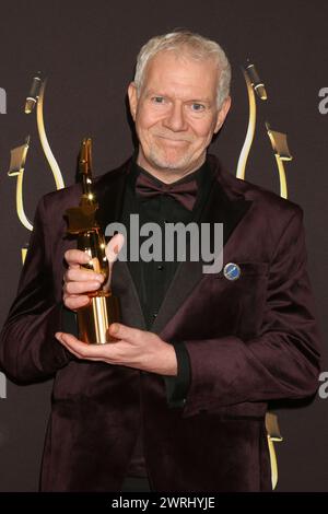 LOS ANGELES - DEC 9: Stephane Cornicard al decimo Circolo dei vincitori di gala della Society of Voice Arts and Sciences Voice Awards al Beverly Hilton Foto Stock
