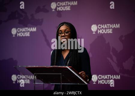 Foto del file del 07/03/24, del segretario alle imprese Kemi Badenoch che ha tenuto il suo discorso di apertura alla Chatham House 2024 Global Trade Conference di Londra. Il Regno Unito è pronto a firmare un accordo sulla cooperazione commerciale più stretta con il Texas, mentre il governo continua a perseguire accordi a livello statale in assenza di un più ampio accordo di libero scambio con gli Stati Uniti. Kemi Badenoch e il governatore del Texas Greg Abbott dovrebbero firmare formalmente l'accordo a Westminster mercoledì. Data di pubblicazione: Mercoledì 13 marzo 2024. Foto Stock