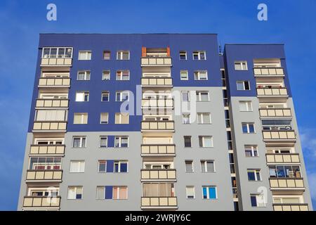 Chiamato Wielka Pyta - edificio residenziale Great Panel nell'area di Goclaw, sottodistretto di Praga-Poludnie, Varsavia, Polonia Foto Stock
