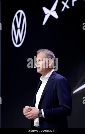 Oliver Blume, Vorstandsvorsitzender der Volkswagen Group, CEO, Jahrespressekonferenz der VW Group, DEU, Berlino, 13.03.2024 *** Oliver Blume, Presidente del Consiglio di amministrazione del gruppo Volkswagen, CEO, Conferenza stampa annuale del gruppo VW, DEU, Berlino, 13 03 2024 Foto Stock